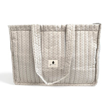 Laden Sie das Bild in den Galerie-Viewer, Pine Cone Copenhagen - Mommy Tote Bag / Nursery Bag - Natura Dot