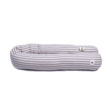 Laden Sie das Bild in den Galerie-Viewer, Pine Cone Copenhagen - Mommy Pillow - Mushroom Stripe