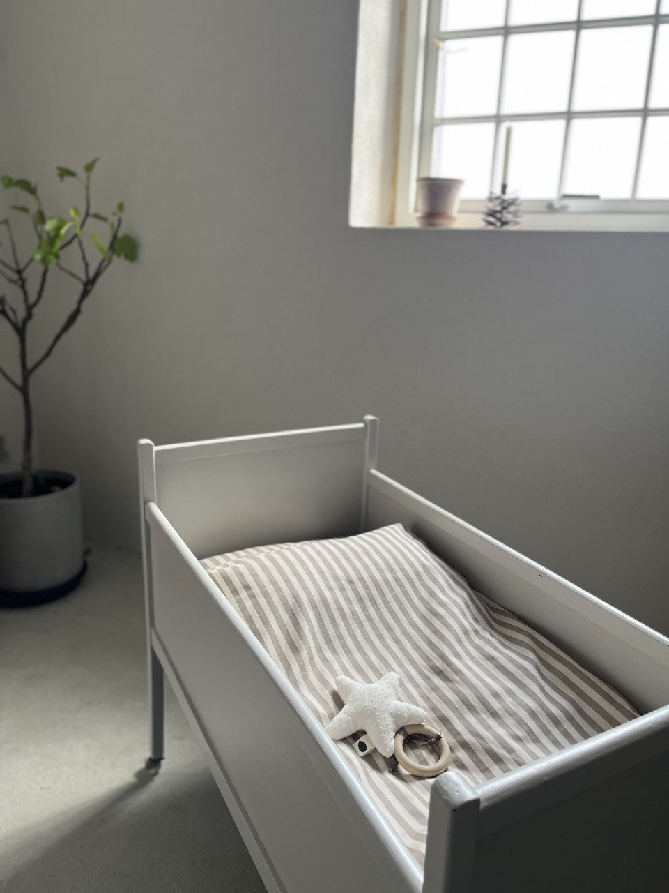 Pine Cone Copenhagen - Stripe Baby Bedding - Mushroom Stripe