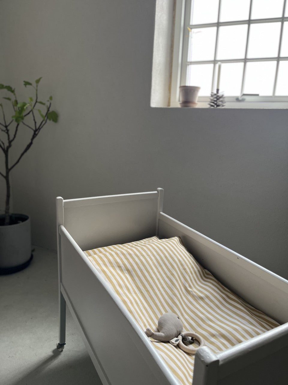 Pine Cone Copenhagen - Stripe Junior Bedding - Mustard Stripe