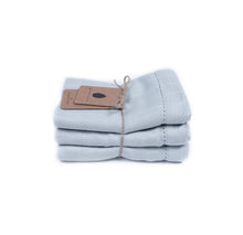 Laden Sie das Bild in den Galerie-Viewer, Pine Cone Copenhagen - Edith - Muslin Cloth 3-Pack - Blue Blossom