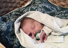 Last inn bildet i Gallery Viewer, Pine Cone Copenhagen - Baby Bedding - Champagne Ocean