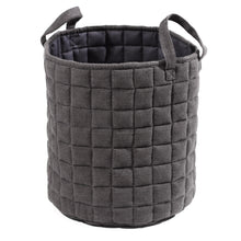 Laden Sie das Bild in den Galerie-Viewer, Pine Cone Copenhagen - Millie Quiltet Basket - Dark Grey