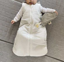 Load image into Gallery viewer, Pine Cone Copenhagen - Balloon - Cuddle Cloth - 100 % Organic Linen - Made in DK