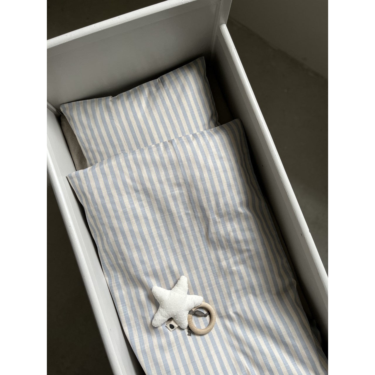 Pine Cone Copenhagen - Stripe Baby Bedding - Blue Blossom Stripe