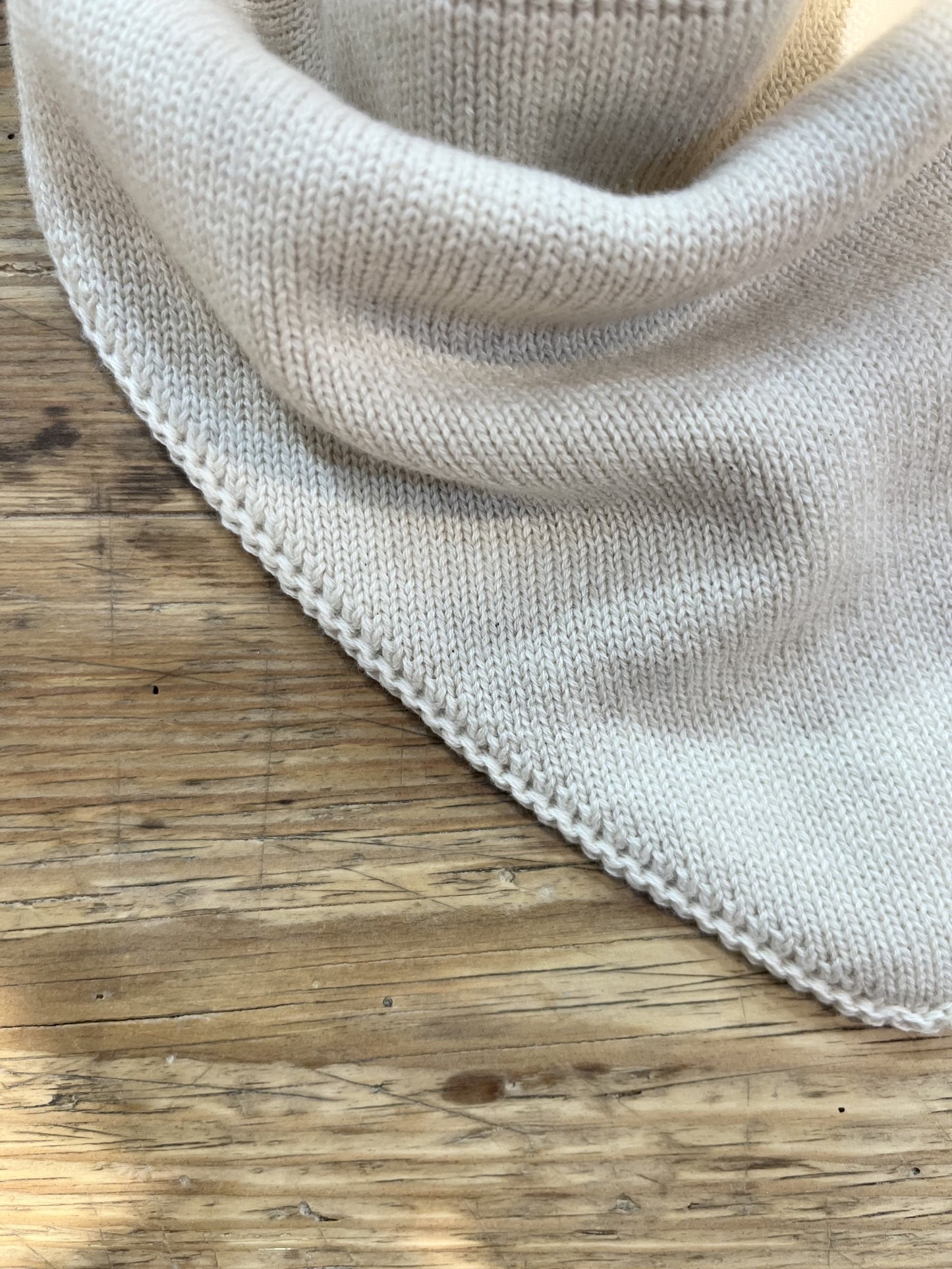 Pine Cone Copenhagen - Leo Bib - Nature Melange