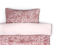 Load image into Gallery viewer, Pine Cone Copenhagen - Junior Bedding - Champagne Old Rose/Angle