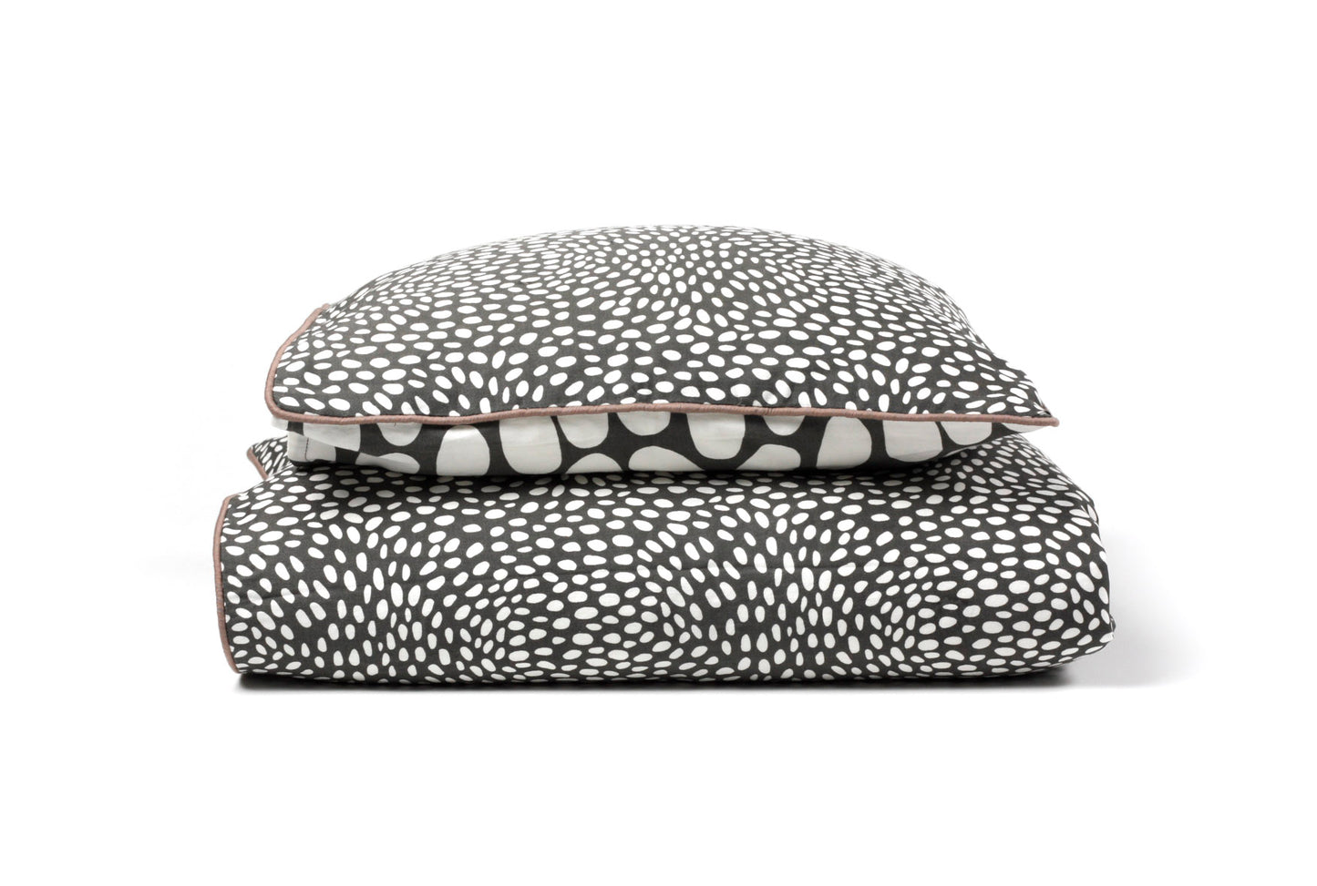 Pine Cone Copenhagen - Junior Bedding - Herd/Flow Shark