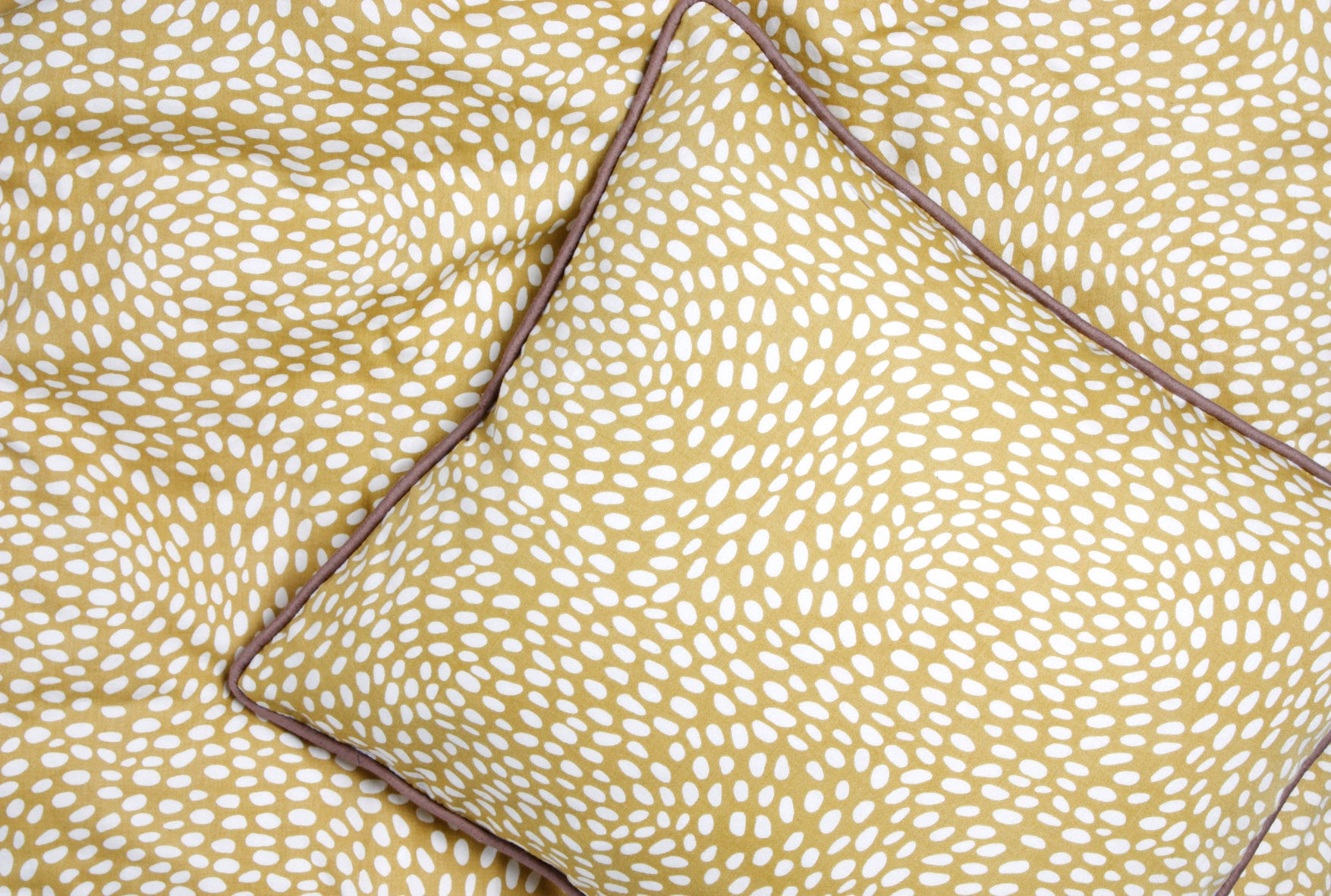 Pine Cone Copenhagen - Junior Bedding - Herd/Flow Honey