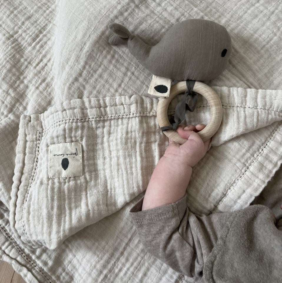 Pine Cone Copenhagen - Bj&ouml;rk Swaddle - Natura