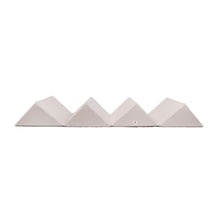 Laden Sie das Bild in den Galerie-Viewer, Pine Cone Copenhagen - Mountain - Happy Play - Sand